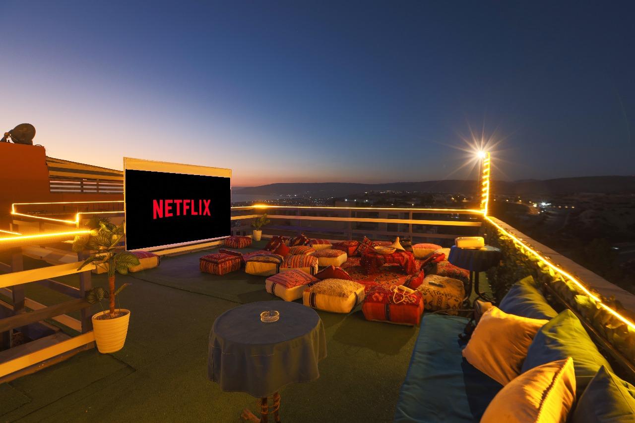Rooftop cinema